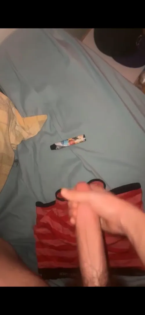 19 6 ft hmu big dick bros and bottoms