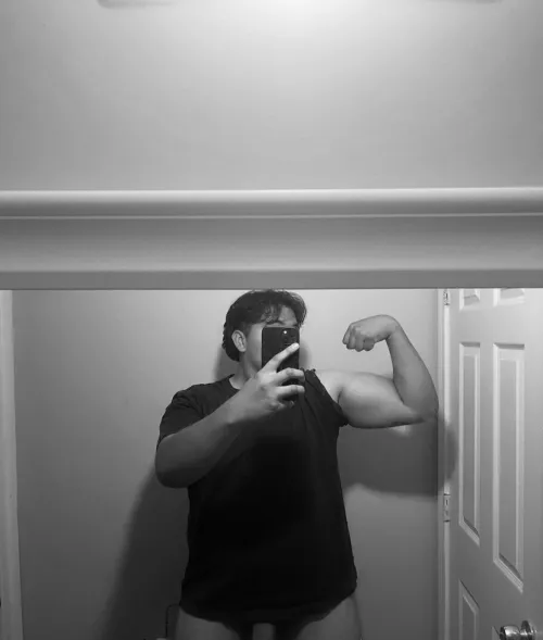 M18 M4F looking to lose virginity