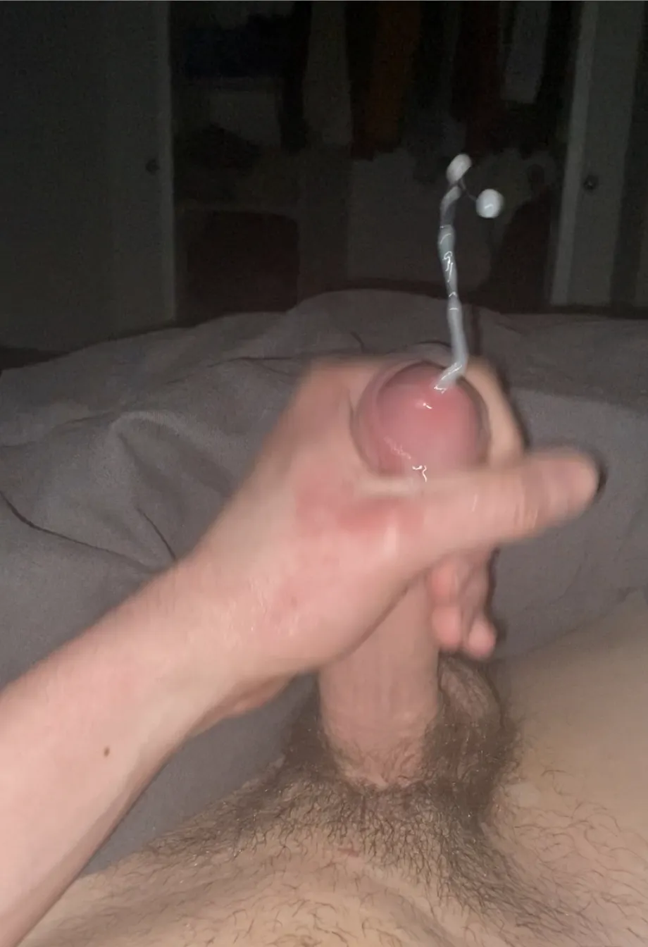 18, anyone wanna see the full vid?