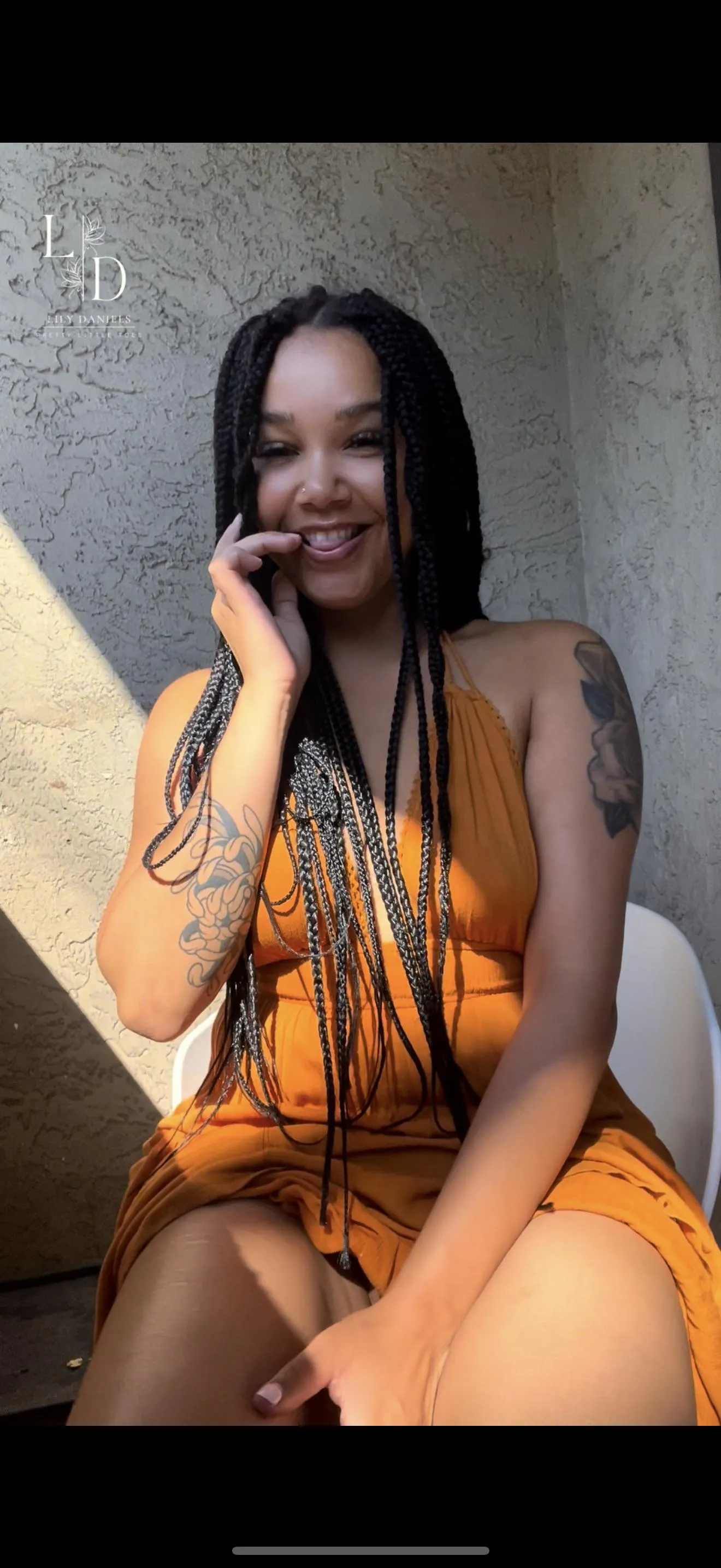 black x white and on her worst behavior (touchin herself on the patio? unbelievable)