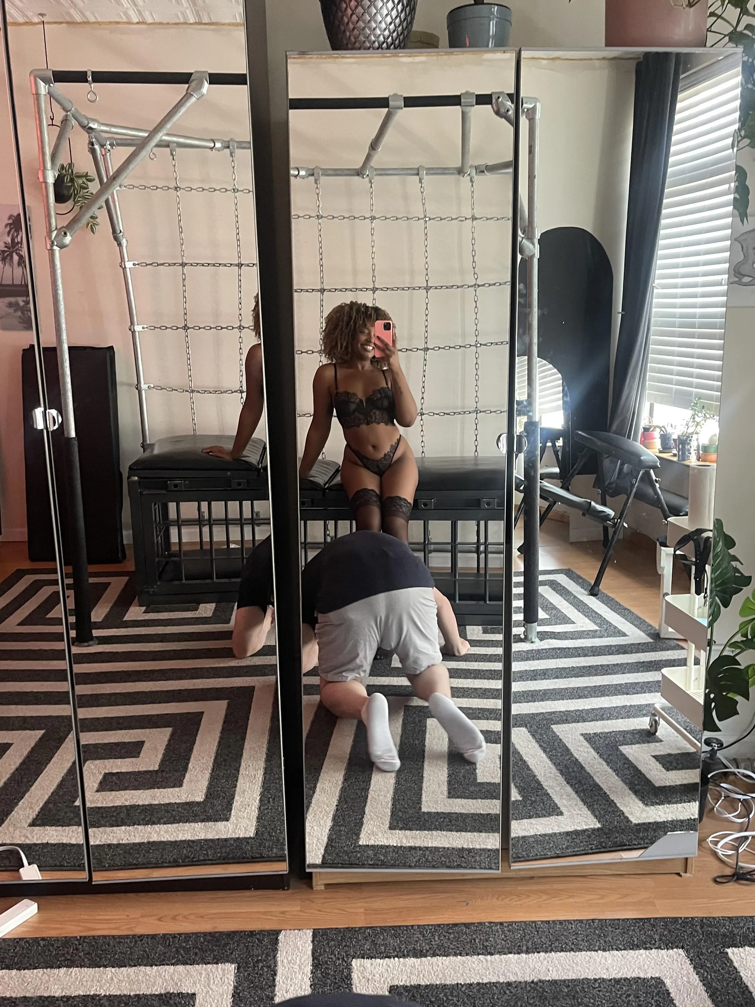 don’t you wish this was you at the bottom of my feet?