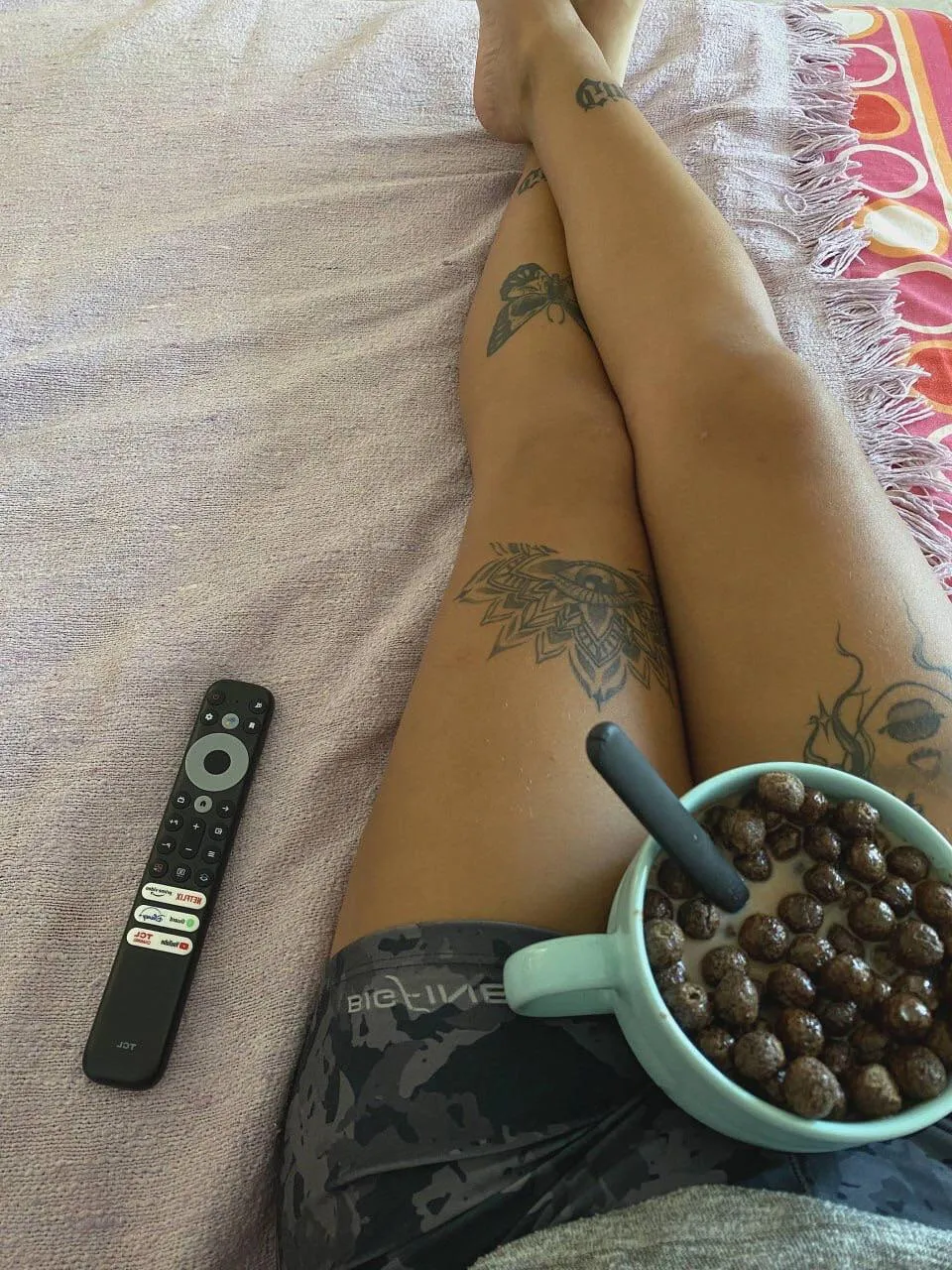 Get between my legs and replace this bowl