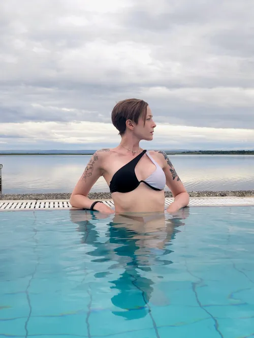 🌈Good morning!✨ Be a good friend today! Iceland vacation day 5 💕 Check it all out at cyriis.org Tip $50 for all the exclusive vacation content at cash.app/$littlerosexo