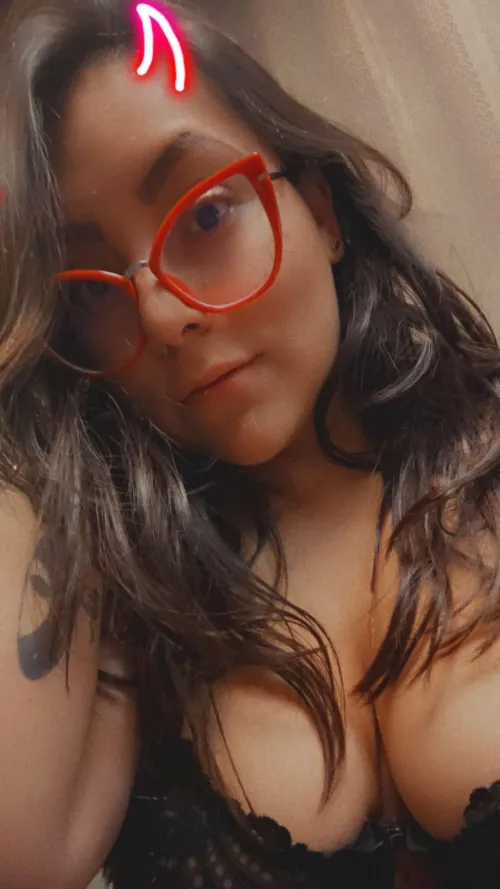 I’ve been such a good girl waiting for approval… now who’s ready to misbehave with me? 😈🖤 Let’s make up for lost time.