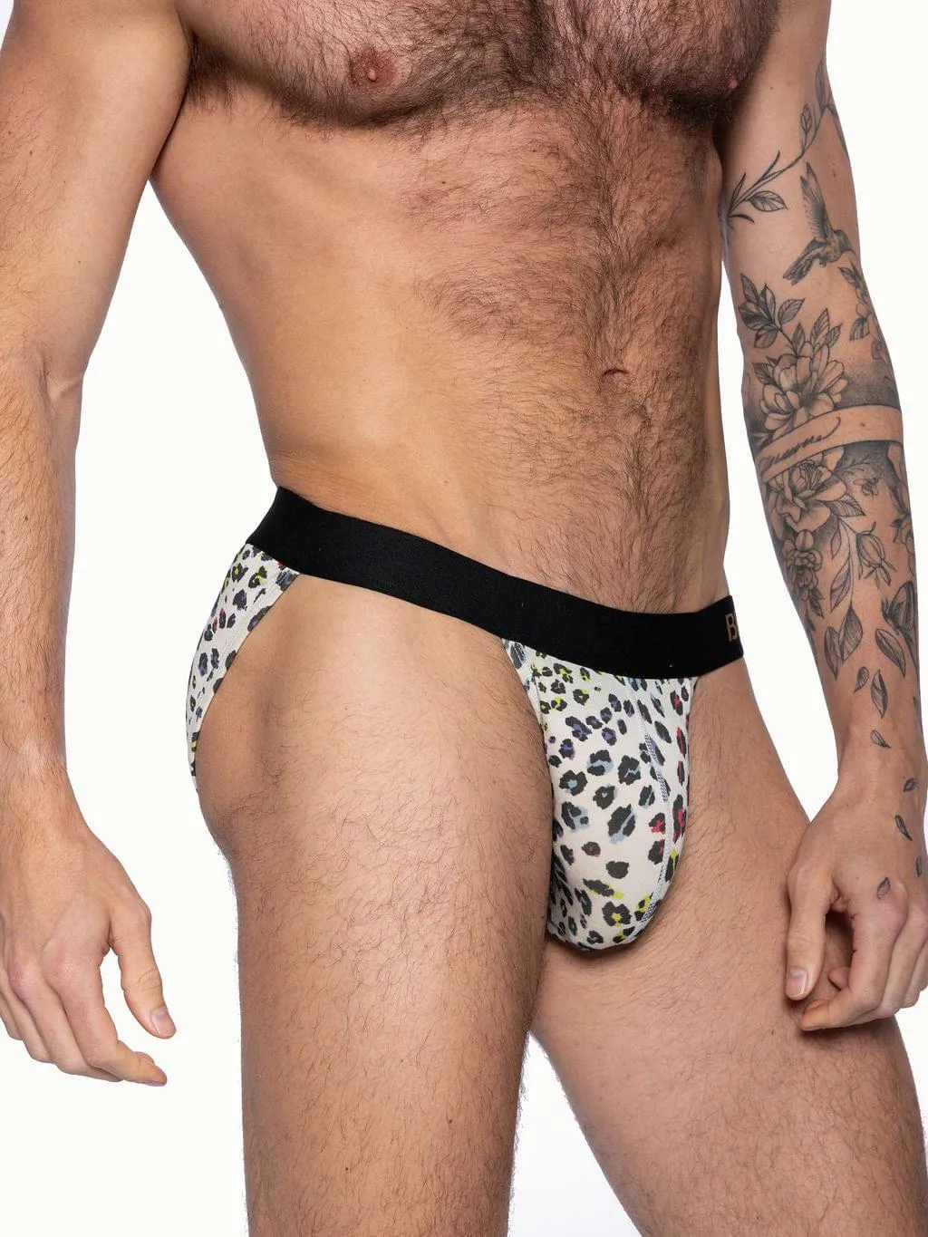Looking for swim briefs that’s are sport cut as shown. Any recommendations?