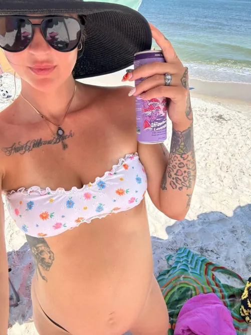 Pregnant and needy… such a dangerous combo 🔥