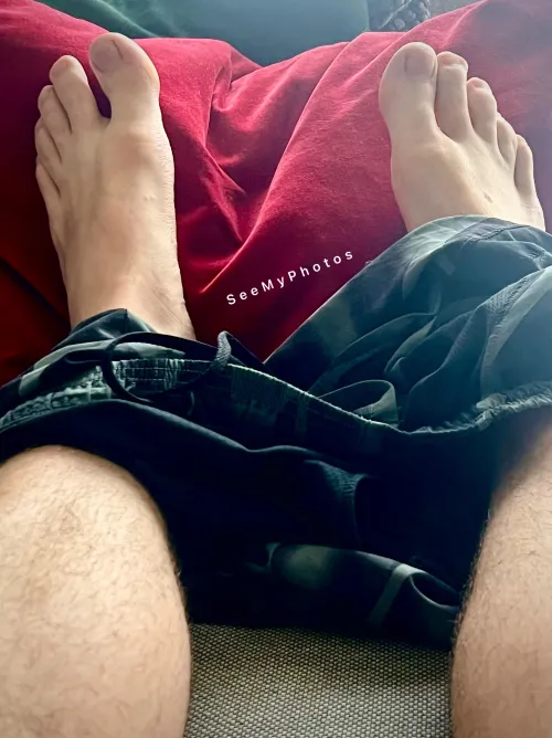 To the many requests to show my tops more... hopefully you guys like this picture!