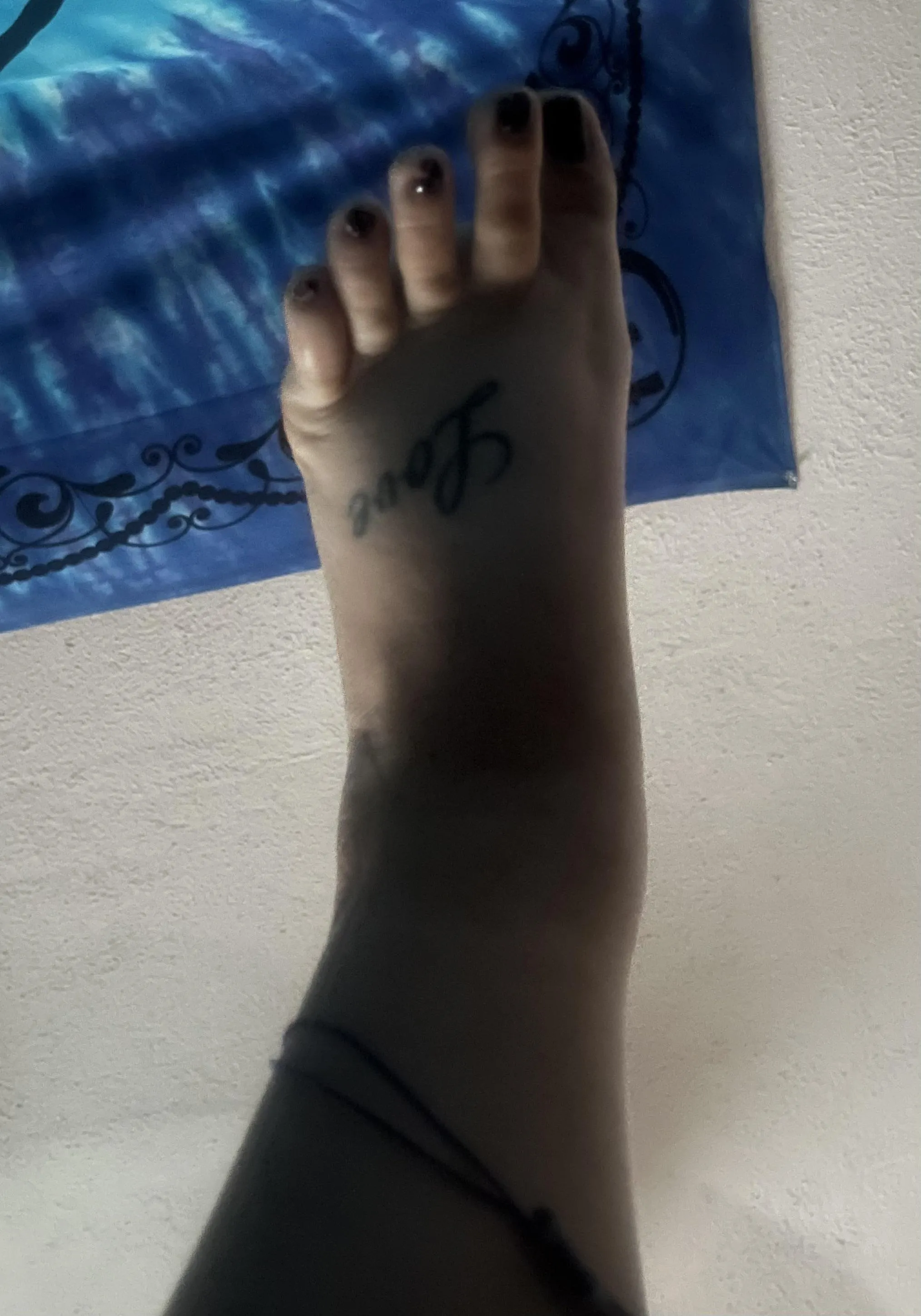 Todays gonna be a busy day! Tell me what socks to wear!!! [selling] [usa] [pics] [vids] [sexting] [google drives] [socks] [shoes] [nail clippings] [foot dust]