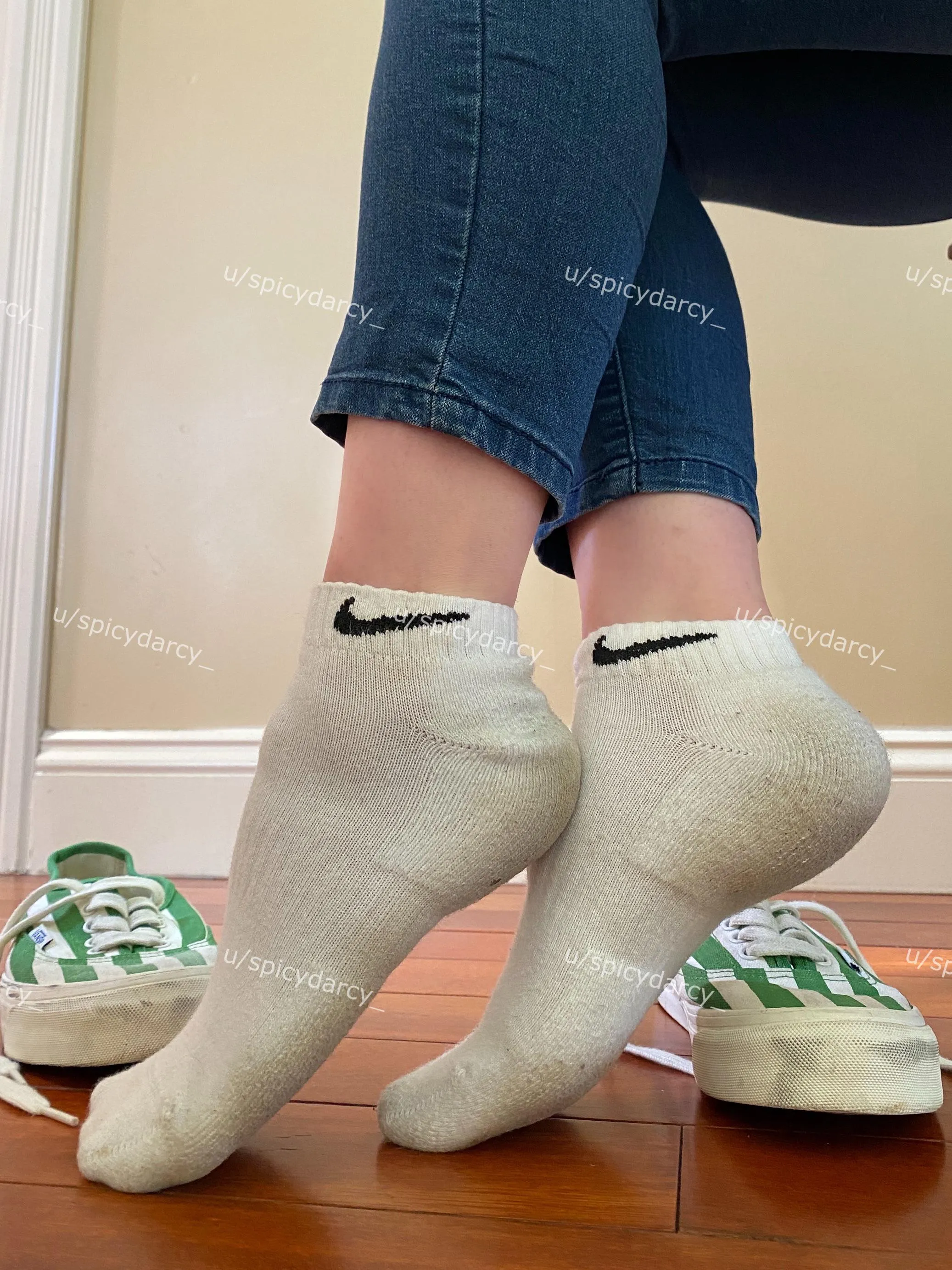 Worn , dirty and smell amazing [selling] [USA]