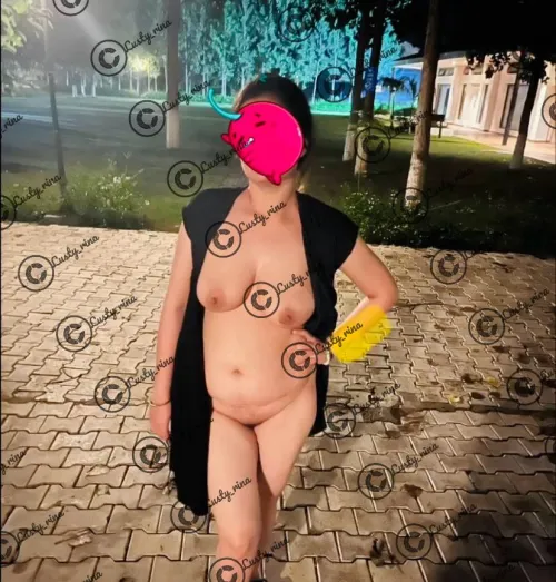 Just completed a naked dare in the wild… your little exhibitionist deserves a reward 😈📸