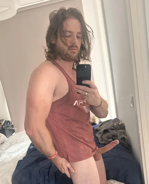 My mirror selfies are improving ever so slightly (m)