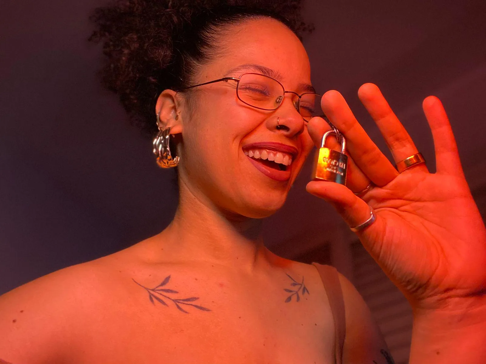 What a pleasure it will be to see you watching, caged and in the corner