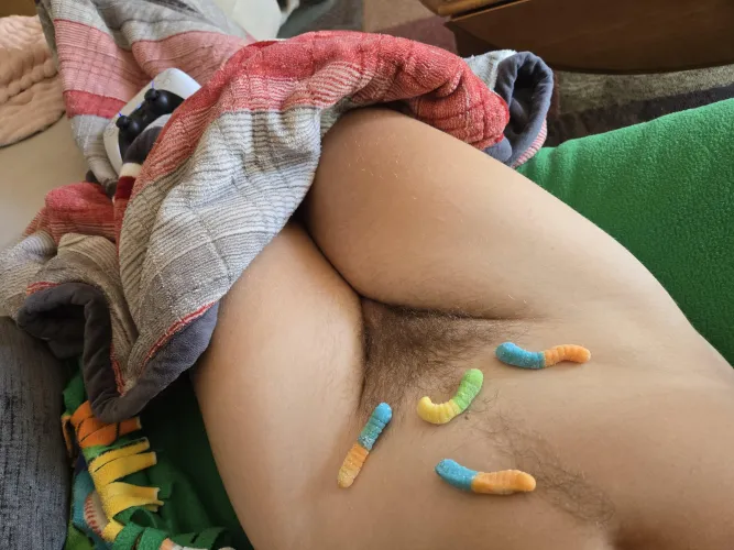 Who wants a treat?? 😋😋😘