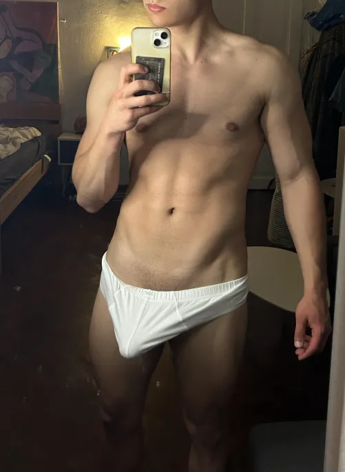[20]How do I look in these?