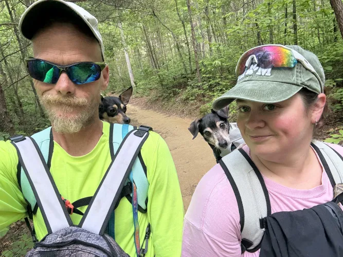 39m31bbwf looking for a bi female bi versatile male or bi couple to come camping with us this weekend