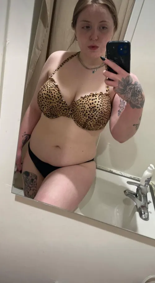 716 - Get naughty with the stoner girl next door