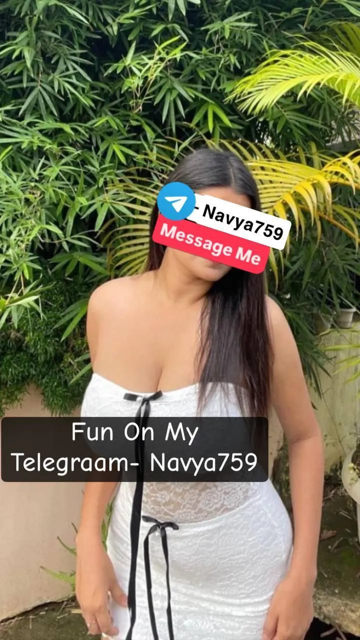 Alone, horny, and ready… Wanna sext or Hookup for fun?