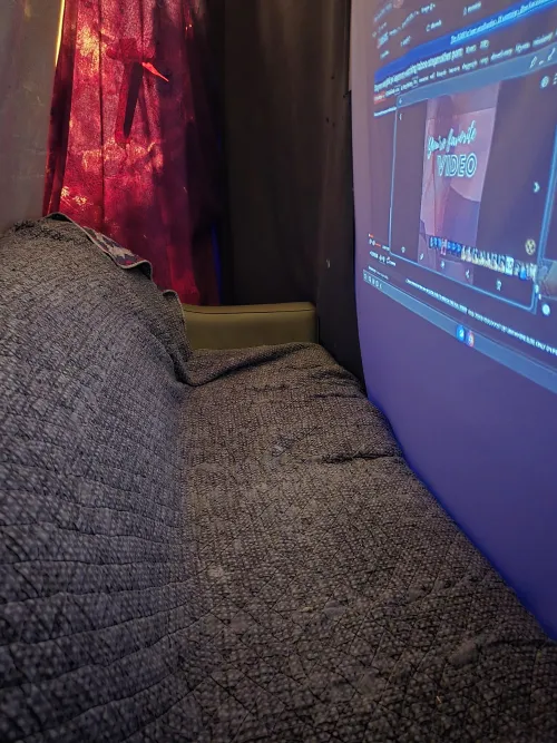 Big Dick? Kick back watch porn while you get it swallowed