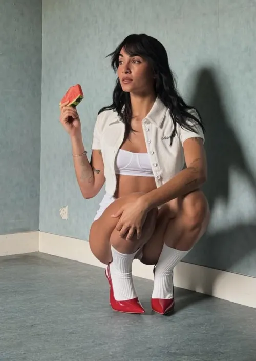 holi... ¿qué tal estáis? yo aburridita...