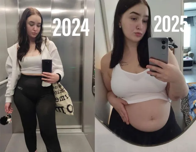 Look how pregnancy is forcing my body to look like a cow. Bigger tits, bigger belly, my tits are producing milk.