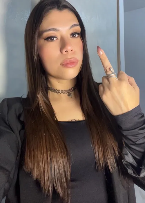 Look this finger loser