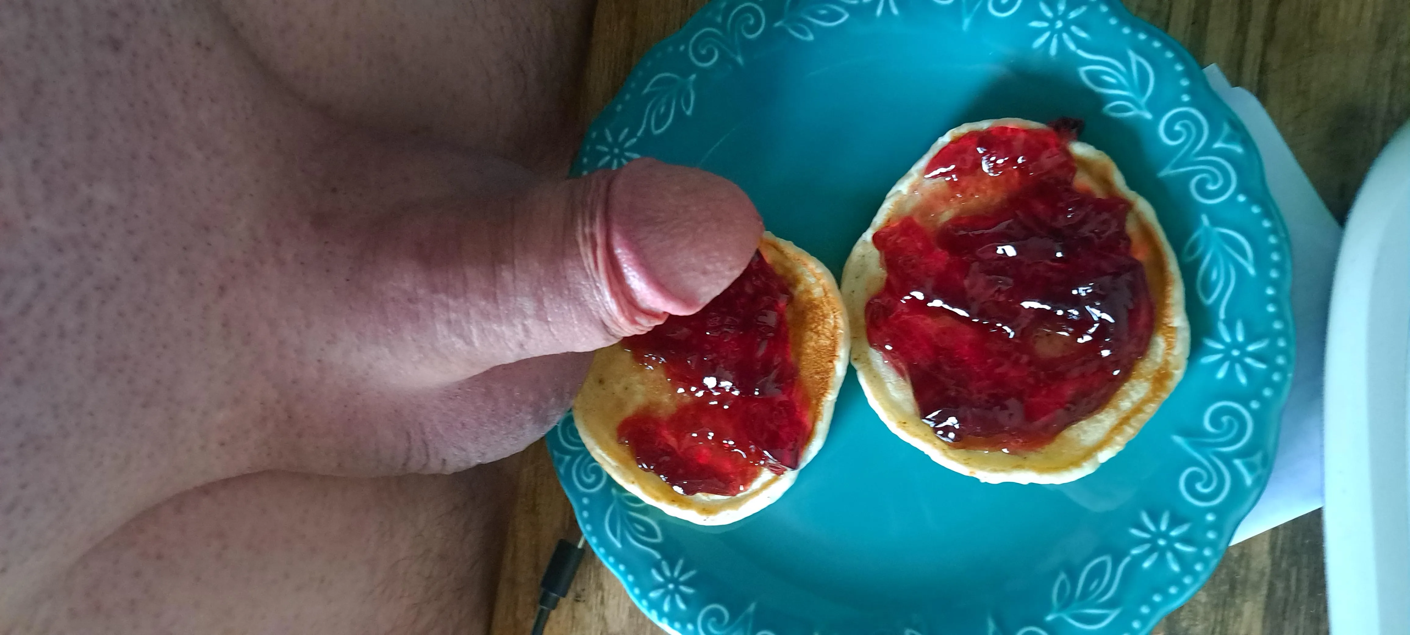 Pancakes and jelly