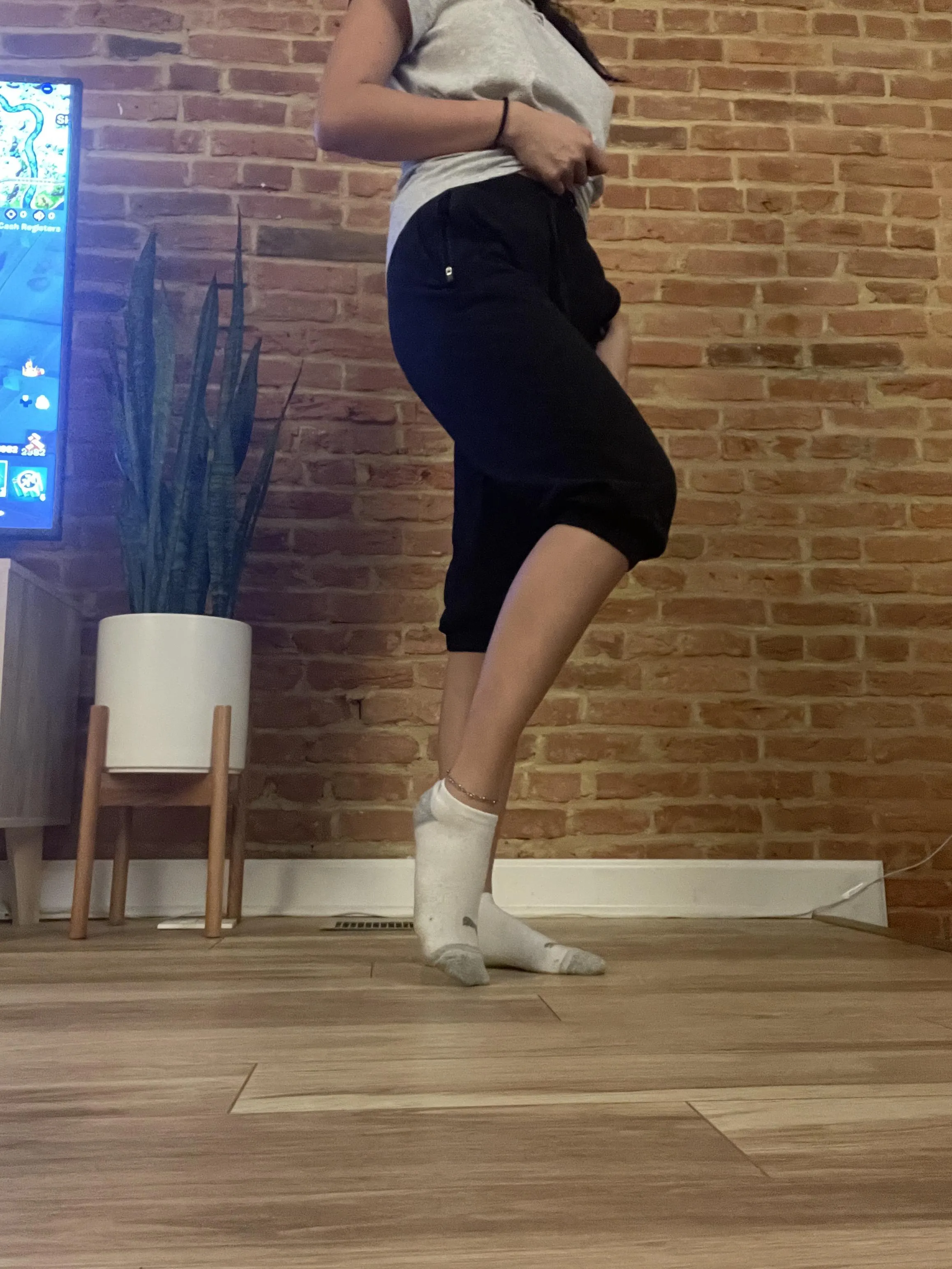 [Selling][US] Petite Asian girl socks for sale 💜