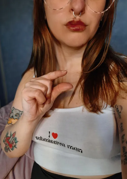 Sph isn't just about size... it's about reminding you of your place. And your place is beneath me