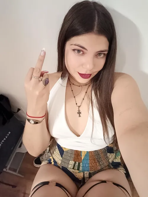 The typical photo to send you to shit