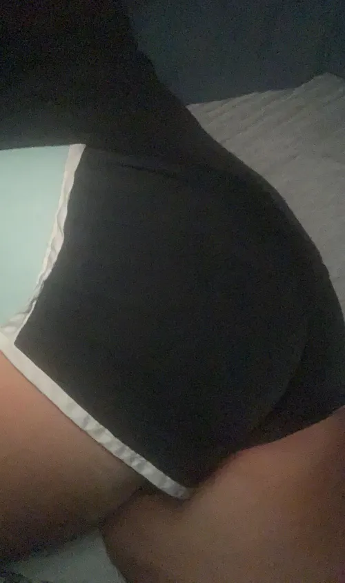 Thick booty thick thighs 👌