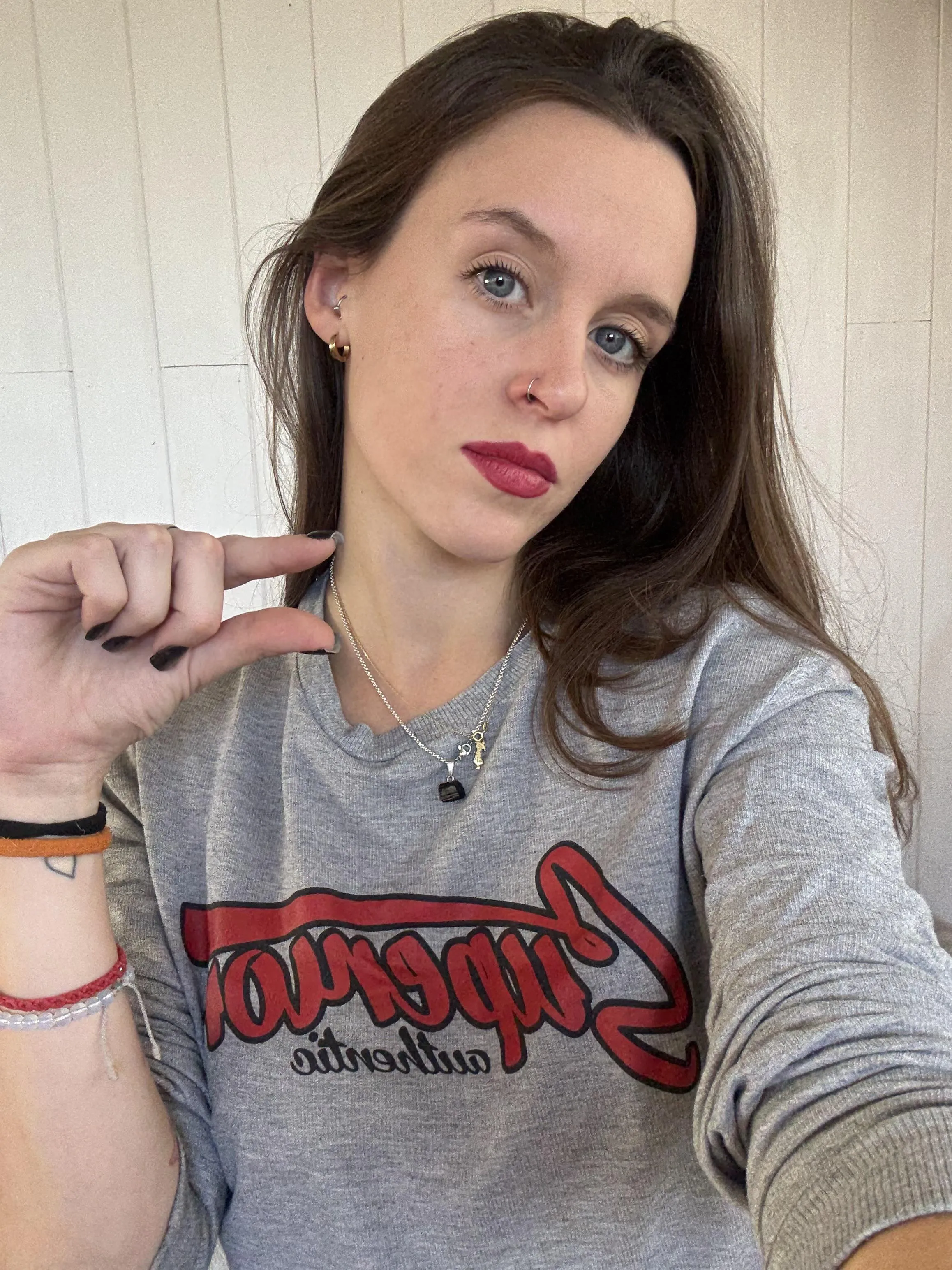 You should hide that tiny dick under a pantie