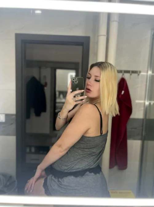 [22/28][F4MF] Elk stel dat wil dat ik met hen meega