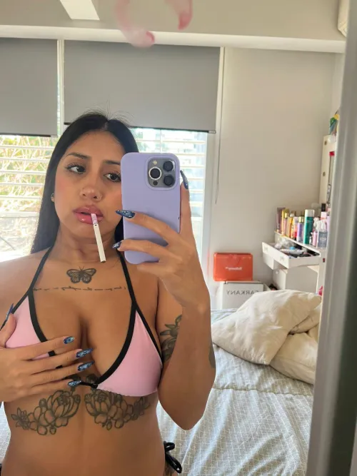 Can you fuck me while I’m smoking?🥵🥵🥵