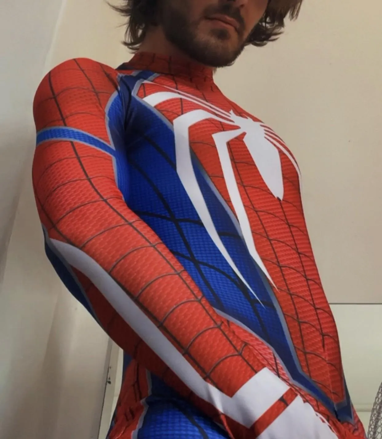 Got myself a spidey suit.. this one has a crotch zip though for some reason…