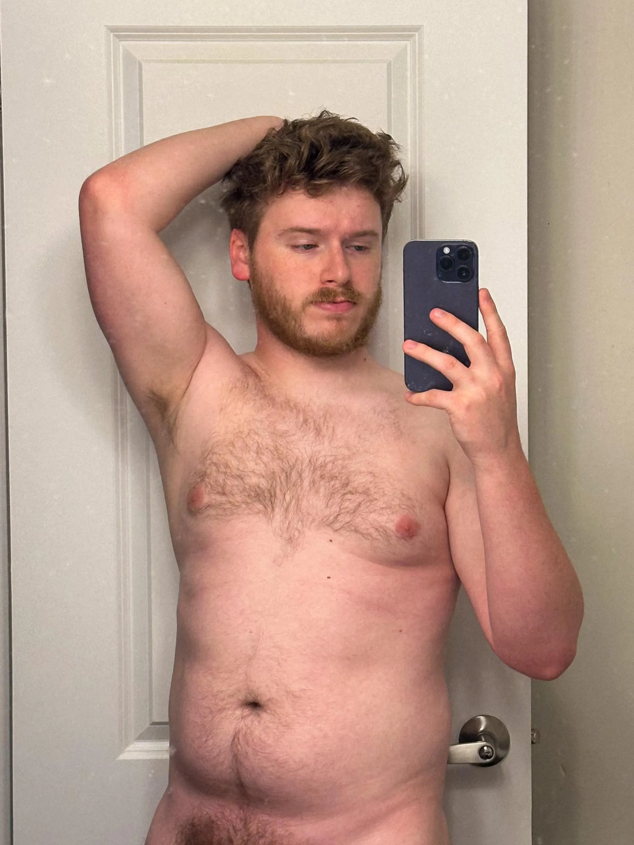 It’s Saturday, I don’t have to wear clothes today 🧡