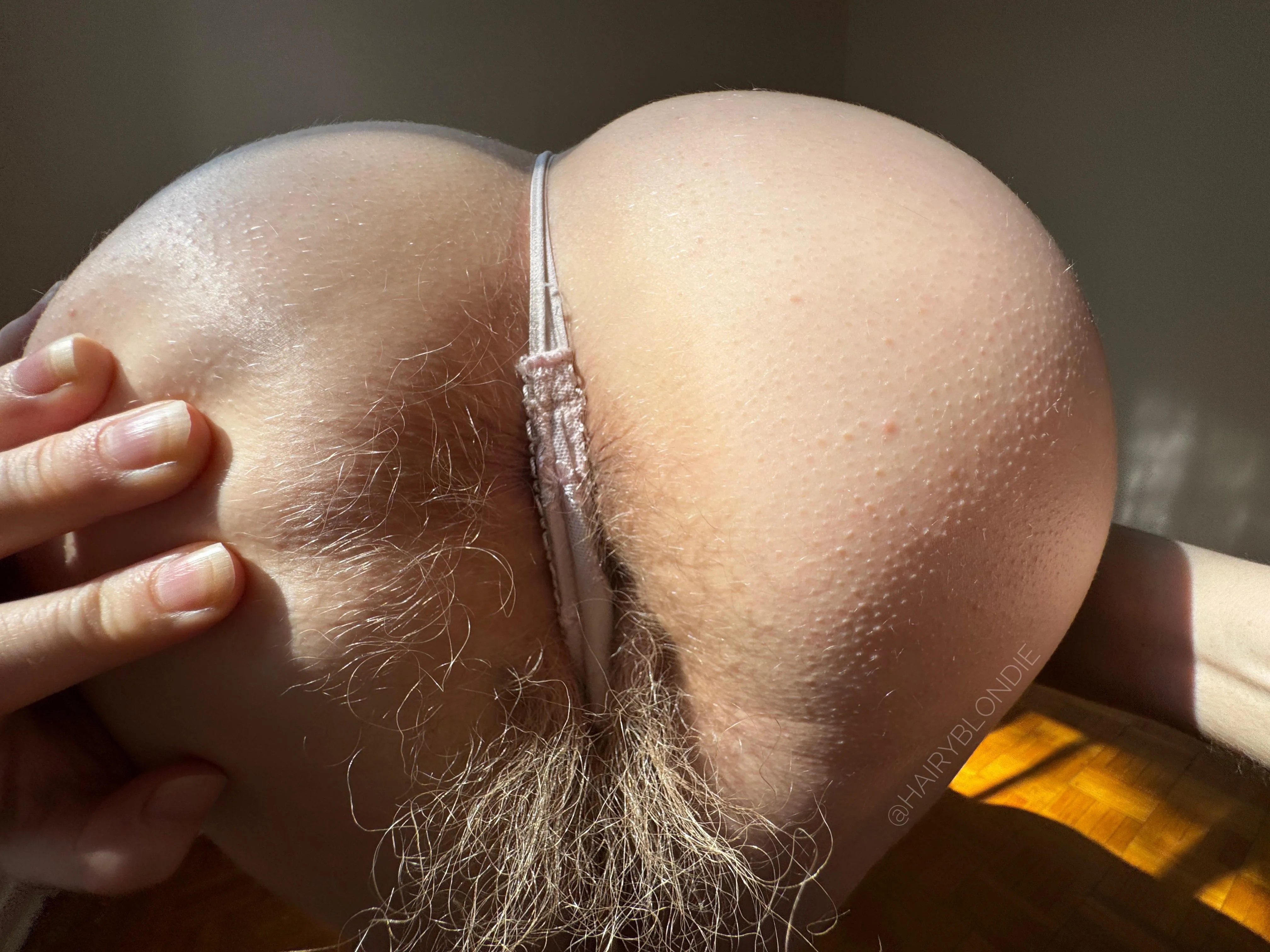 Let’s give your face some rug burn