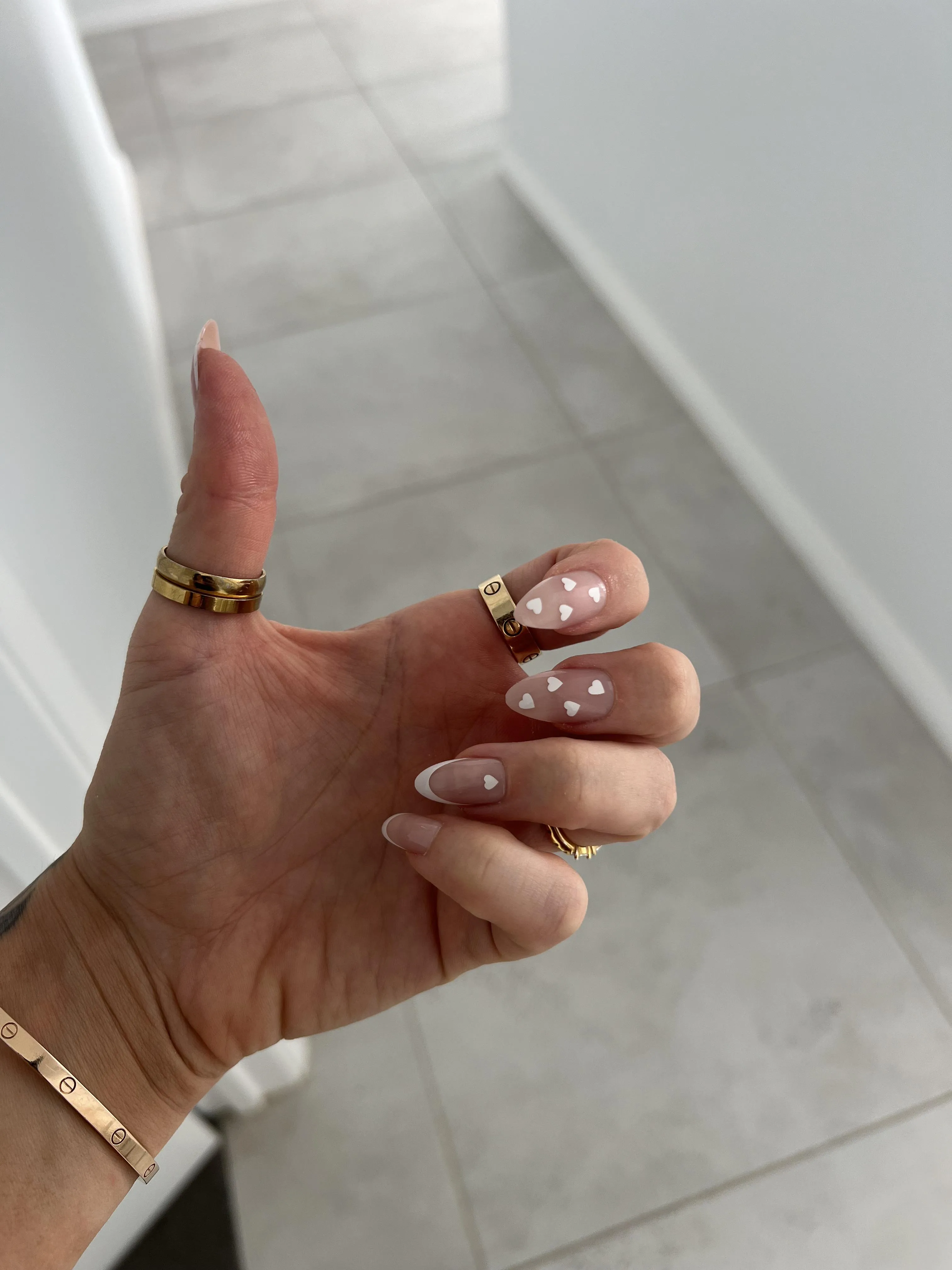 Little pretty love hearts