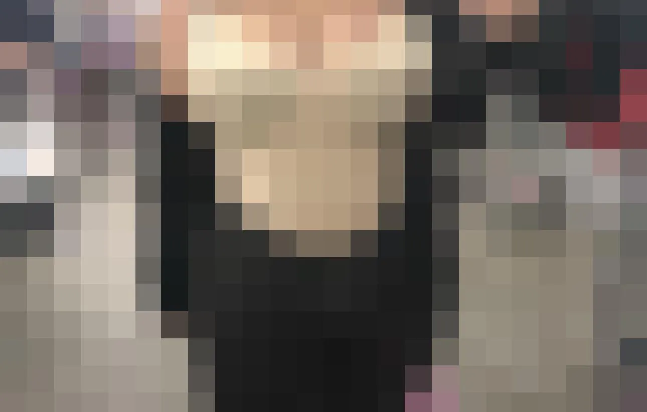 looking for a good little slut who knows how to follow orders