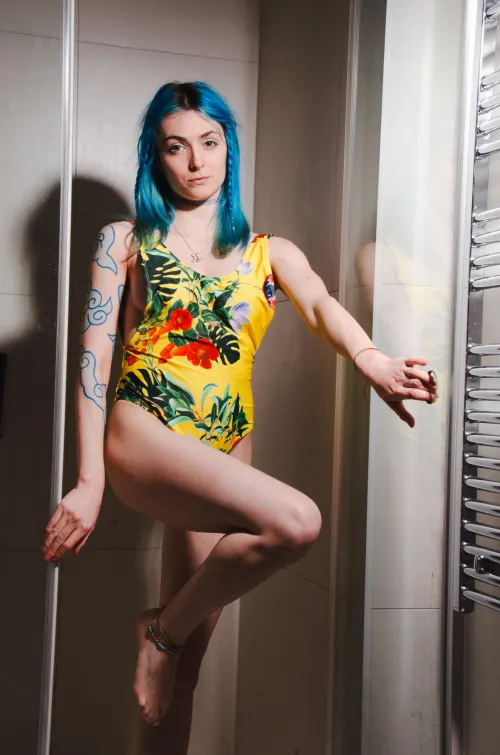 Love the bright colour