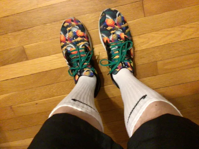 Nike Air Zoom Pegasus with Nike White Crews