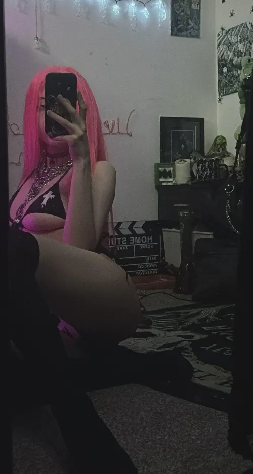 POV: you bagged the hottest goth chick