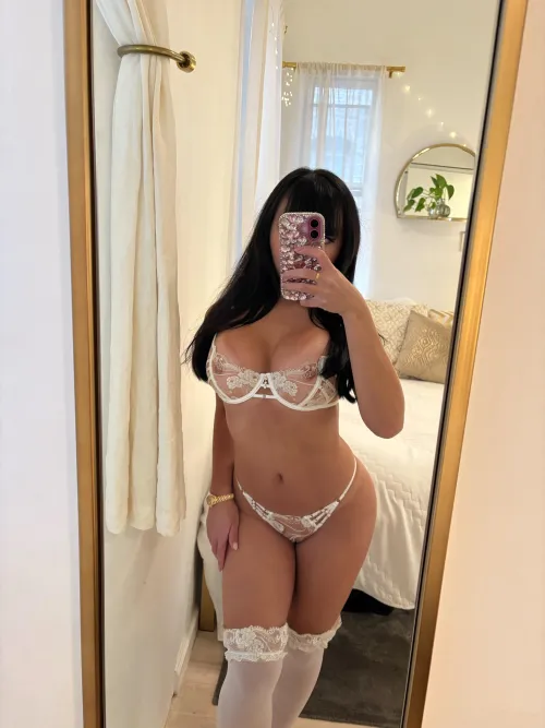 Put on cute lingerie for you but we both know it’s not staying on for long