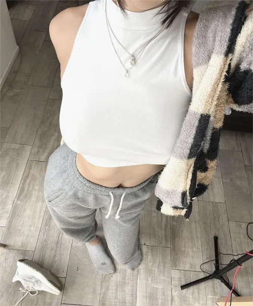 The feeling after you take off your shoes is just amazing. Wonder what else feels amazing.