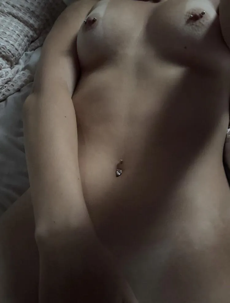 They rest perfectly in my hand