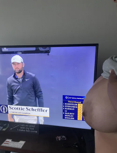 Wanna watch the open with me?