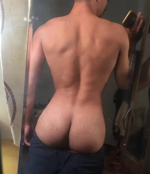 Who loves Bubble buttsss