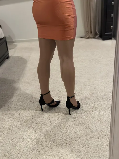 Why is everyone standing behind me? Have a great Humpday!