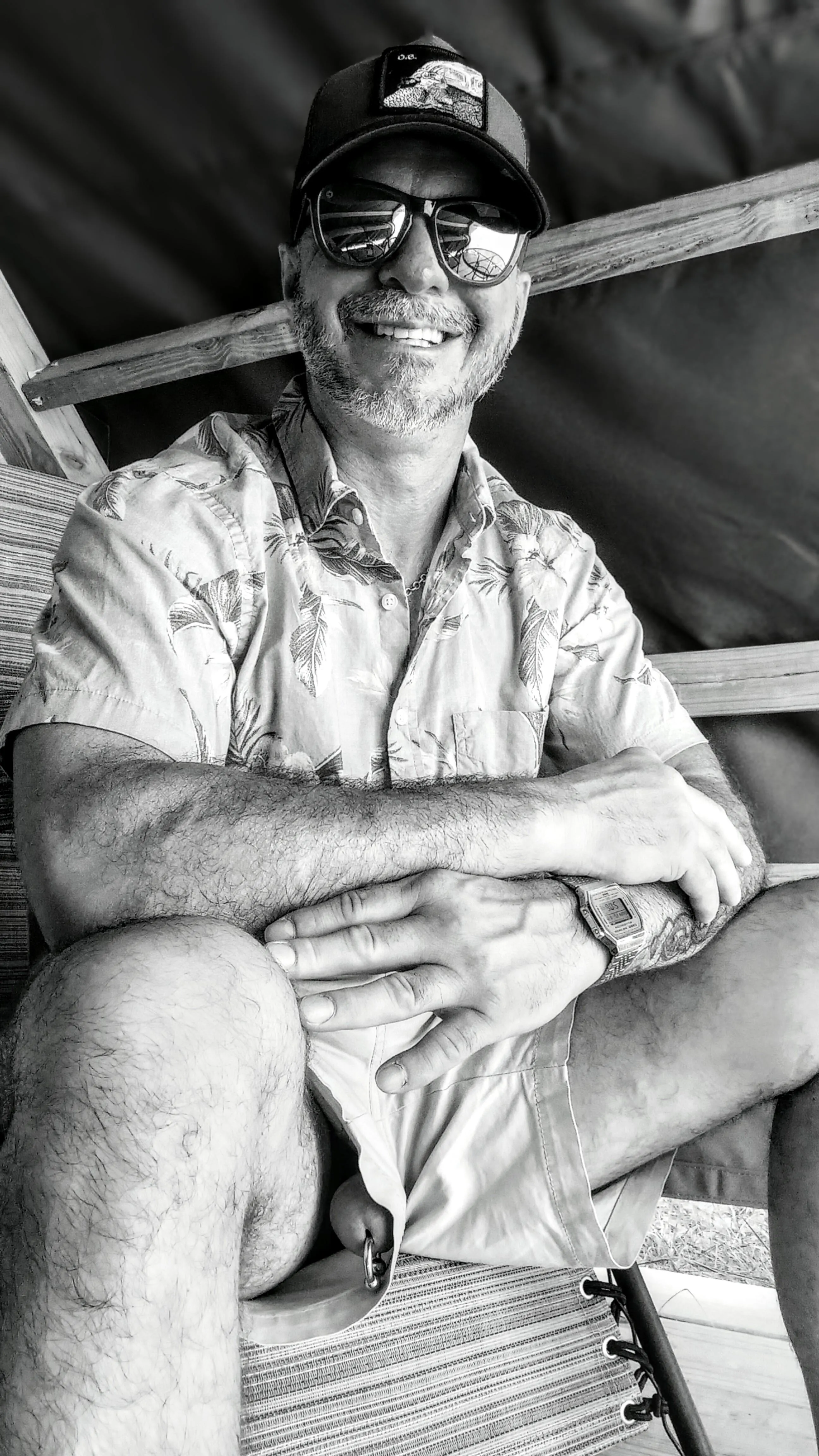 Would I catch you looking?