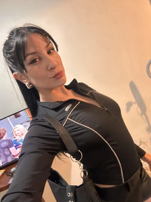 You wanna be my paypig 🐽💰