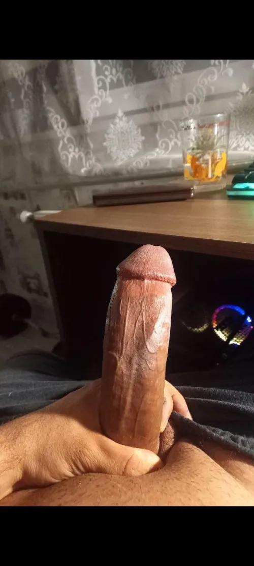 26/M its hard to fit in my pants